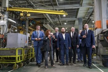 Депутаты Законодательного Собрания Челябинской области провели выездное заседание на площадке автомобильного завода &laquo;Урал&raquo;