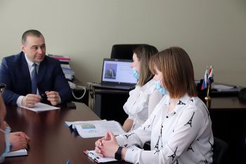 Свой проект благоустройства городского сквера предложили школьники поселка Зауральского Еманжелинского района