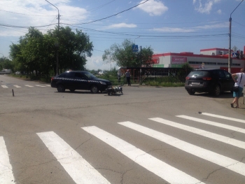 Попавший в аварию на выезде из Еманжелинска мотоциклист, возможно, поломал позвоночник