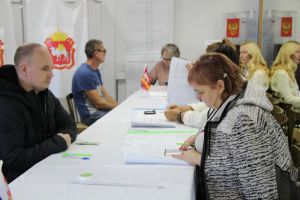 В Еманжелинском округе 24,43 процента избирателей уже сделали свой выбор