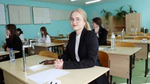Еманжелинские выпускники сдали ЕГЭ по биологии, географии, иностранным языкам (письменную часть)